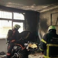Tarsusta meydana gelen yangında maddi hasar oluşurken yangında hiç kimsenin yaralanmaması sevindirdi.