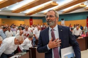 CHP’Lİ BAŞKAN AK PARTİLİ MECLİS ÜYELERİNE BAKA BAKA SESLENDİ