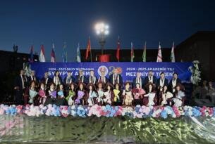 Türk Dünyası’nın Ortak Geleceğine Işık Tutan Üniversite Yeni Mezunlarını Uğurladı