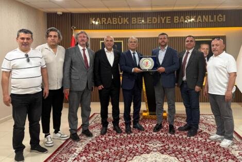 TGF GENEL BAŞKANI YILMAZ KARACA, KARABÜK GAZETECİLER CEMİYETİ ZİYARETİNDE KONUŞTU ÇARPICI AÇIKLAMALAR YAPTI