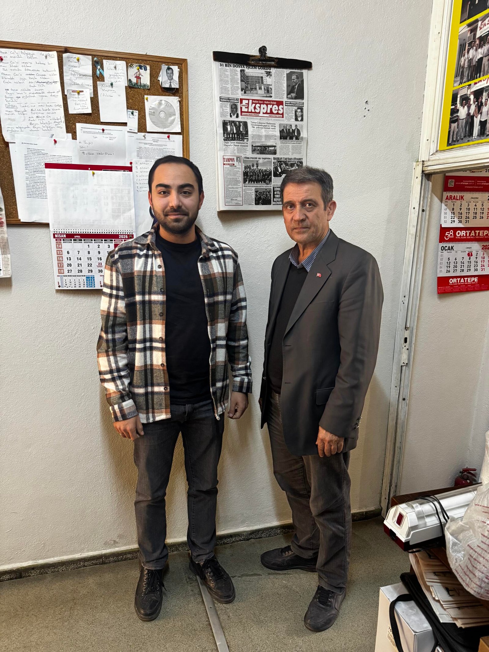 Tarsus’ta 48 Yıllık Duvar Gazetesi Geleneği Yaşatılıyor